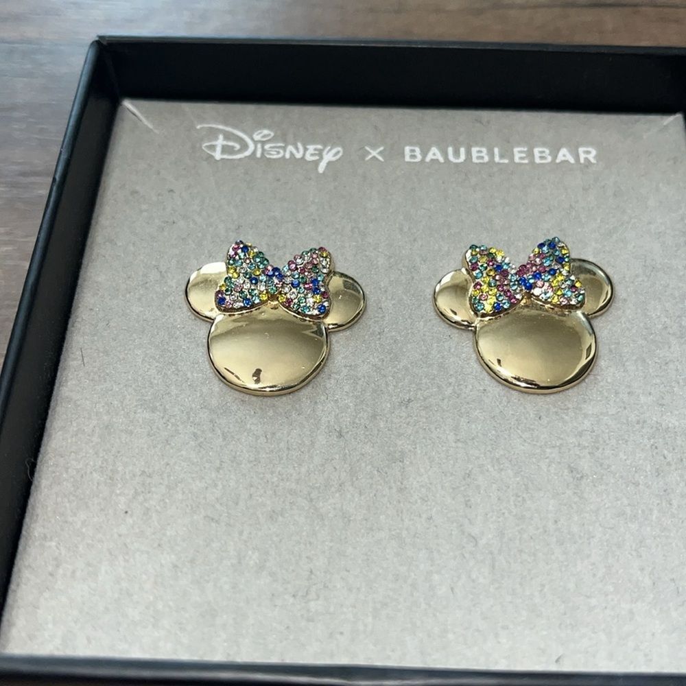 NEW BAUBLEBAR x Disney Minnie Mouse Gold Stud Earrings - Picture 2 of 2